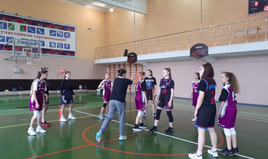 состоялся 2 тур Открытого Первенства Наро-Фоминского округа по баскетболу среди команд юниорок до 17 лет.