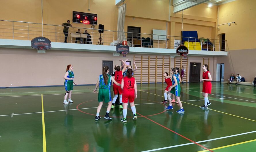 1 тур Открытого Первенства Наро-Фоминского округа по баскетболу среди команд юниорок до 17 лет.