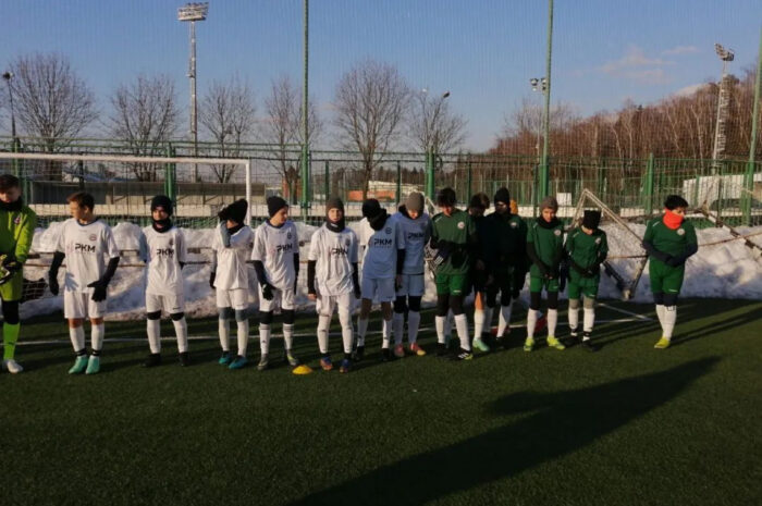 товарищеская игра по футболу ⚽⚽⚽