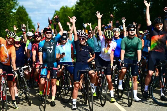 прошла двухдневная велогонка серии любительских заездов Cyclingrace, участие в которой приняли более 500 спортсменов
