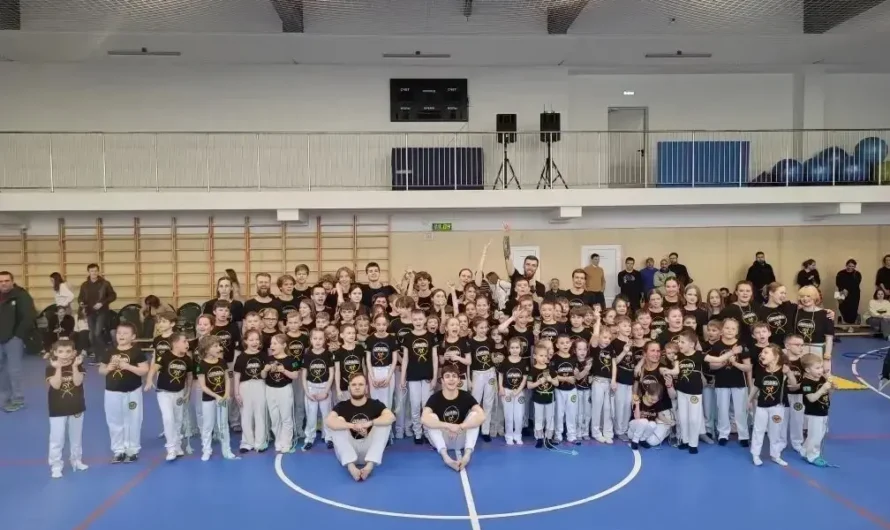 ✨ Капоэйра объединяет: второй этап смены поясов в «Строителе» ✨